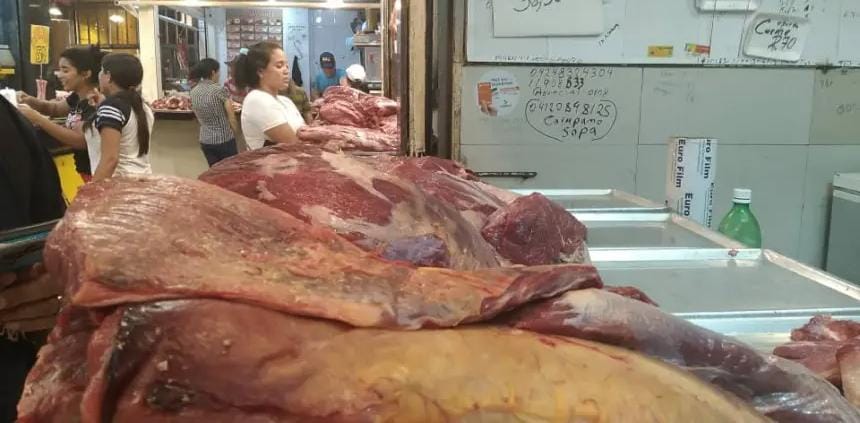 «Por lluvias y matraca en la carretera» se dispara el precio de la carne de res en Puerto La Cruz