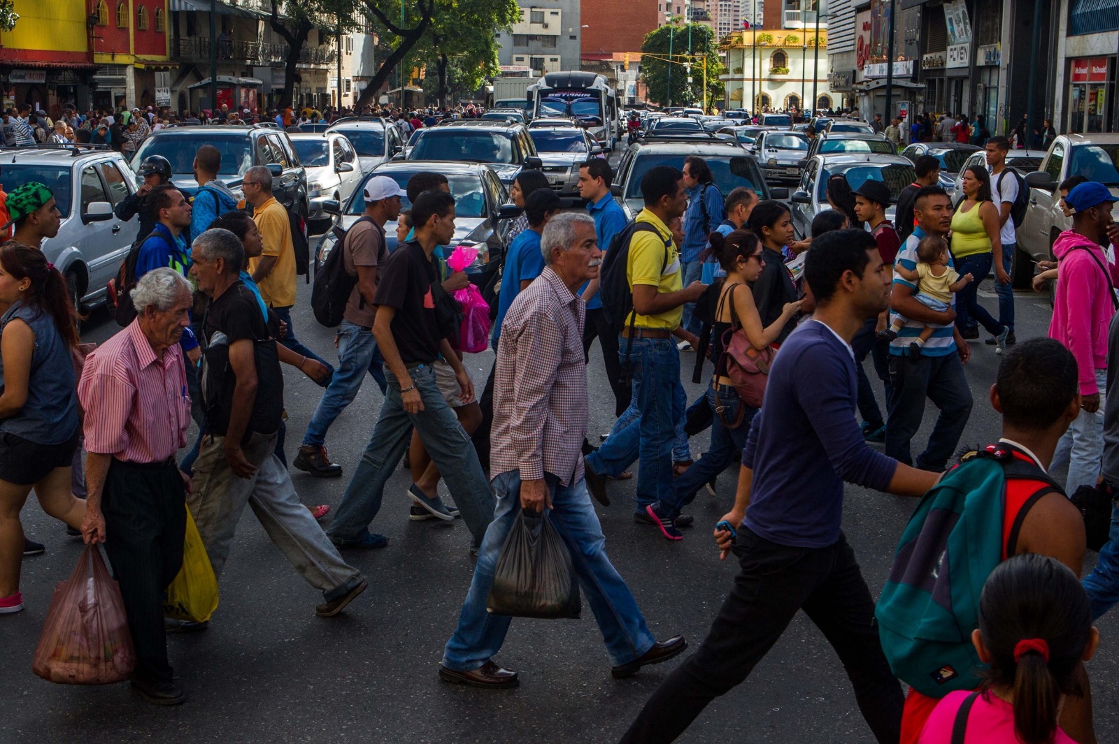 Invisible wounds: The emotional toll of chavismo ‘s threats in Venezuela