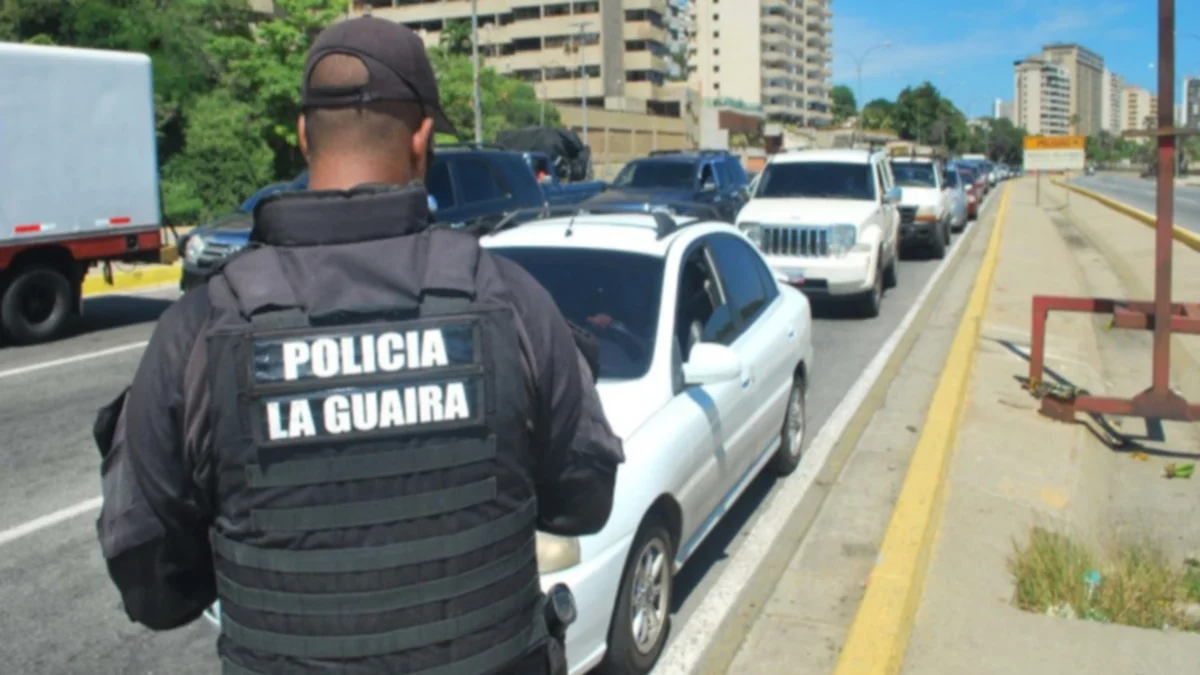 Cómo funciona el nuevo sistema digital de multas en La Guaira