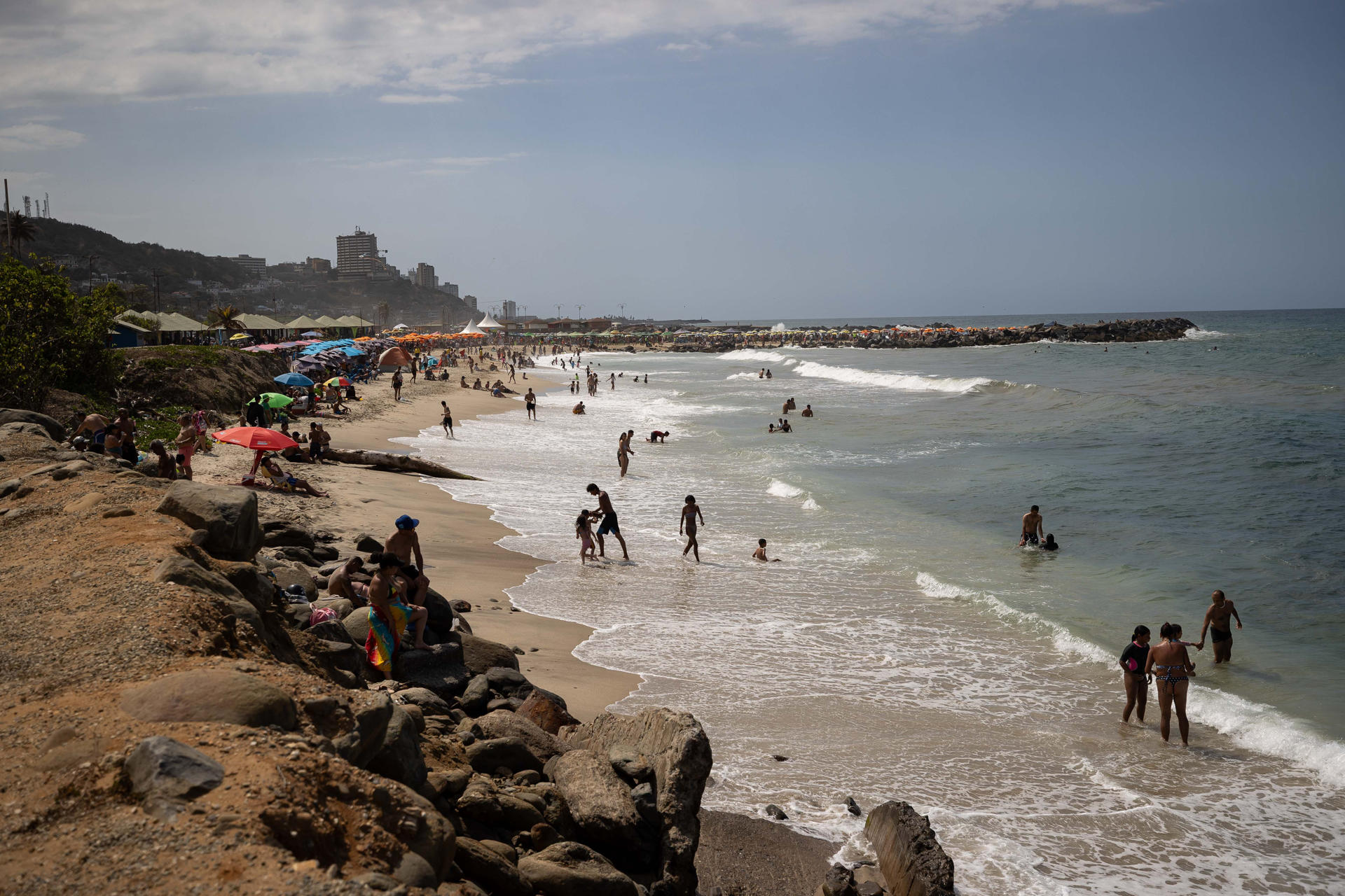 Domingo de playa: lo que antes era normal, hoy es un lujo en Venezuela