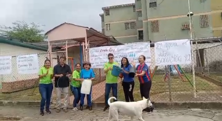 Protestaron en el sector Cristo Rey de Barinas: tienen un mes sin agua