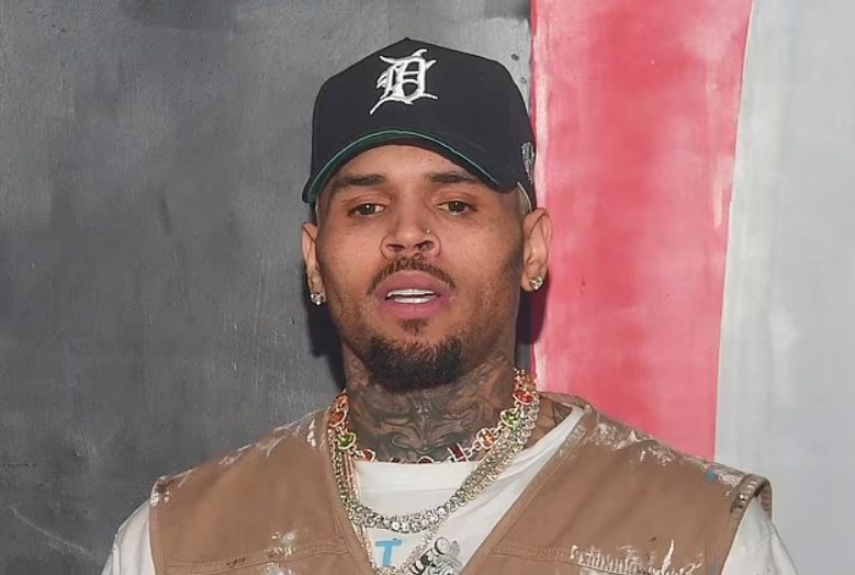 Chris Brown, en libertad bajo fianza tras arresto por presunta agresión en un club de Londres