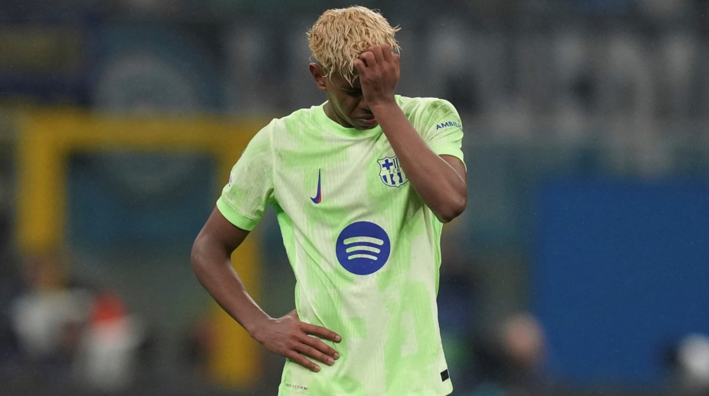 Devastado: La reacción de Lamine Yamal tras la eliminación del Barcelona de la Champions (VIDEO)