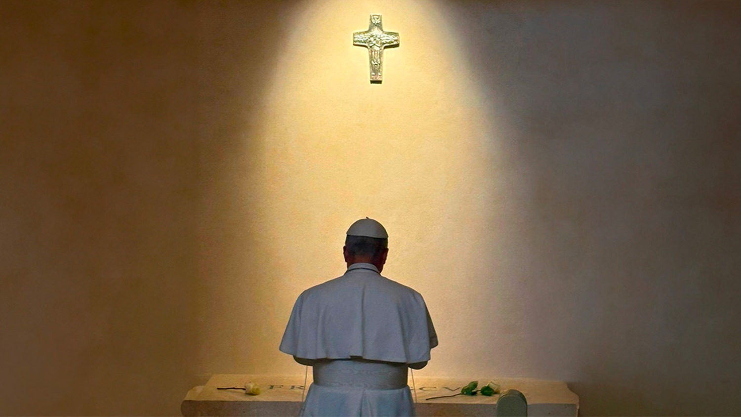El papa León XIV visitó la tumba de Francisco en la Basílica Santa María la Mayor