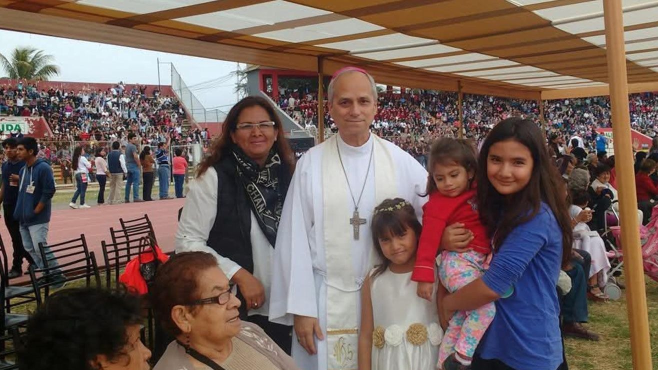 El VIDEO viral de León XIV cantando villancicos en español que le dio la vuelta al mundo
